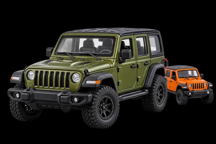 Miniature diecast off-road vehicles