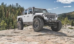 Jeep Wrangler Unlimited Side Window Deflector - AVS - Ventvisor - Outside Mount - Smoke - 2018