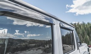 Jeep Wrangler Unlimited Side Window Deflector - AVS - Ventvisor - Outside Mount - Smoke - 2018