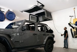 Jeep Wrangler JL Hardtop Hoist - Bestop - HOSS - Black - `18-`26