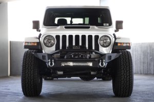 Jeep JK Suspension Lift Kit - Front + Rear - Fabtech - 3in Crawler w/DLSS Shocks - `07-`18