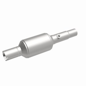 Jeep Cherokee Catalytic Converter - Magnaflow - HM Grade Direct-Fit - `96-`00