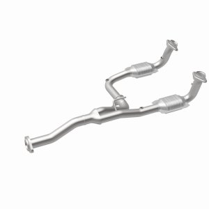 Jeep Liberty Catalytic Converter - Magnaflow - HM Grade Direct-Fit - `05-`07
