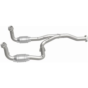 Jeep Liberty Catalytic Converter - Magnaflow - HM Grade Direct-Fit - `05-`07