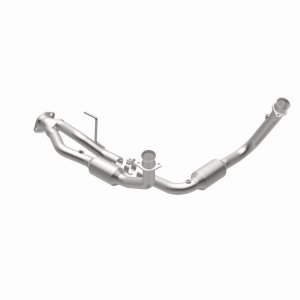 Jeep Commander Catalytic Converter - Magnaflow - HM Grade Direct-Fit - `06-`07
