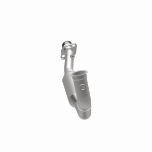 Jeep Liberty Catalytic Converter - Underbody - Magnaflow - California Grade CARB Compliant Direct-Fit - 2004