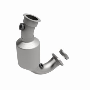 Jeep Liberty Catalytic Converter - Front Passenger Side - Magnaflow - California Grade CARB Compliant Direct-Fit - `02-`03
