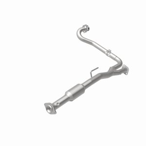 Jeep Liberty Catalytic Converter - Magnaflow - Direct-Fit, California Grade, CARB Compliant - 2003