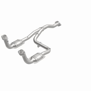 Jeep Liberty Catalytic Converter - Magnaflow - Direct-Fit - `05-`07 Jeep Liberty Catalytic Converter - Magnaflow - Direct-Fit - `05-`07