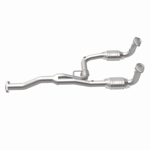 Jeep Liberty Catalytic Converter - Magnaflow - Direct-Fit - `05-`07 Jeep Liberty Catalytic Converter - Magnaflow - Direct-Fit - `05-`07