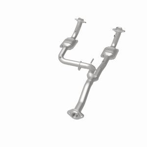 Jeep Liberty Catalytic Converter - Magnaflow - Direct-Fit - `05-`07 Jeep Liberty Catalytic Converter - Magnaflow - Direct-Fit - `05-`07