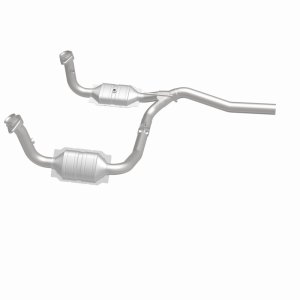 Jeep Liberty Catalytic Converter - Magnaflow - Direct-Fit, OEM Grade - 2008