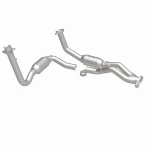 Jeep Commander Catalytic Converter - Magnaflow - OEM Grade Direct-Fit - `08-`10