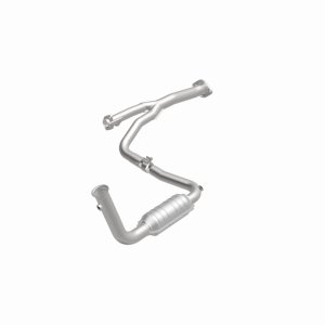 Jeep Liberty Catalytic Converter - Magnaflow - Direct-Fit - 2004