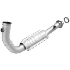 Jeep Liberty Catalytic Converter - Front - Magnaflow - Direct-Fit - 2004 Jeep Liberty Catalytic Converter - Front - Magnaflow - Direct-Fit - 2004