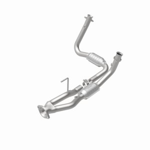 Jeep Commander Catalytic Converter - Magnaflow - Direct-Fit - `06-`07