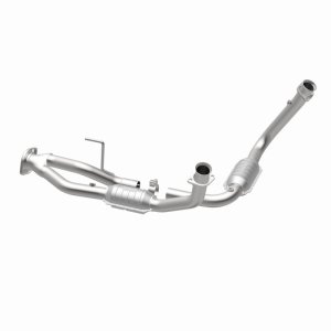 Jeep Commander Catalytic Converter - Magnaflow - Direct-Fit - `06-`07
