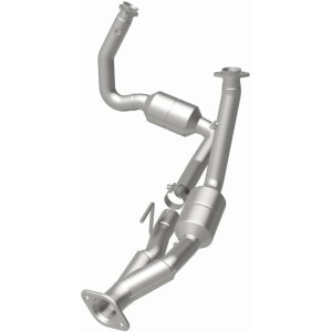 Jeep Commander Catalytic Converter - Magnaflow - Direct-Fit - `06-`10