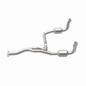 Jeep Liberty Direct-Fit Catalytic Converter - Magnaflow - California Grade CARB Compliant - `05-`07