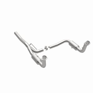 Jeep Liberty Catalytic Converter - Magnaflow - California Grade CARB Compliant Direct-Fit - 2008
