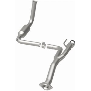 Jeep Liberty Catalytic Converter - Magnaflow - California Grade CARB Compliant Direct-Fit - 2004