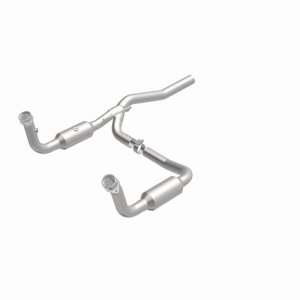 Jeep Liberty Catalytic Converter - Direct Fit - Magnaflow - MagnaFlow California Grade CARB Compliant - `09-`12 Jeep Liberty Catalytic Converter - Direct Fit - Magnaflow - MagnaFlow California Grade CARB Compliant - `09-`12