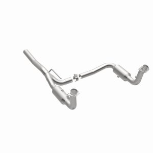 Jeep Liberty Catalytic Converter - Direct Fit - Magnaflow - MagnaFlow California Grade CARB Compliant - `09-`12 Jeep Liberty Catalytic Converter - Direct Fit - Magnaflow - MagnaFlow California Grade CARB Compliant - `09-`12