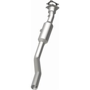 Jeep Compass Catalytic Converter - Magnaflow - California Grade CARB Compliant Direct-Fit - `07-`17