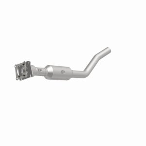 Jeep Compass Catalytic Converter - Magnaflow - California Grade CARB Compliant Direct-Fit - `07-`17