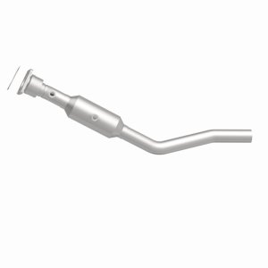 Jeep Compass Catalytic Converter - Magnaflow - California Grade CARB Compliant Direct-Fit - `07-`17