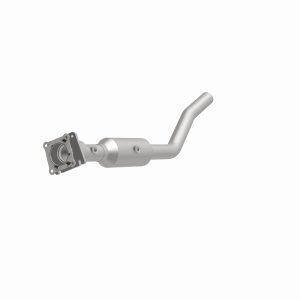 Jeep Compass Catalytic Converter - Magnaflow - California Grade CARB Compliant Direct-Fit - `07-`17