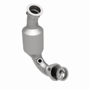 Jeep Liberty Catalytic Converter - Passenger Side Front - Magnaflow - Direct Fit - `02-`03