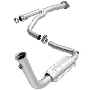 Jeep Liberty Catalytic Converter - Magnaflow - HM Grade Direct-Fit - 2004 Jeep Liberty Catalytic Converter - Magnaflow - HM Grade Direct-Fit - 2004