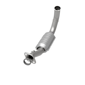 Jeep Liberty Direct-Fit Catalytic Converter - Front - Magnaflow - HM Grade - 2004
