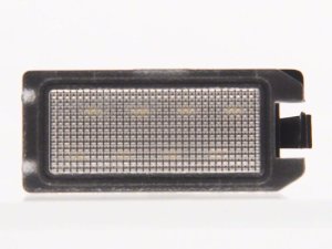 Jeep Grand Cherokee WK2 License Plate Bulbs - Raxiom - Axial Series LED - `14-`20