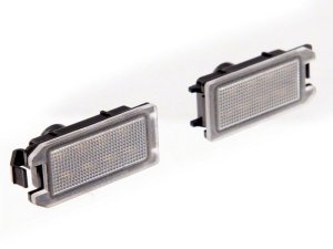 Jeep Grand Cherokee WK2 License Plate Bulbs - Raxiom - Axial Series LED - `14-`20