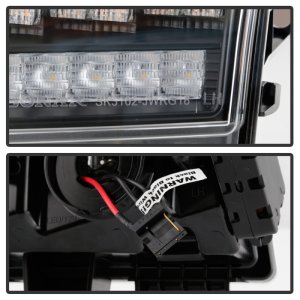 Jeep Wrangler Front Bumper Lights - SPYDER - Sequential Signal - Black - `18-`19