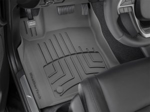 Jeep Grand Cherokee Floor Mat Set - Front - WeatherTech - FloorLiner HP - Black - `16-`27