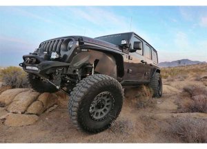 Jeep Gladiator Fenders - Front - Fabtech - Fabtech - Textured Black 