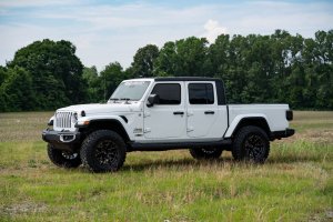 Jeep Gladiator JT Lift Kit - 2.5 Inch Leveling Kit - Spacers - M1 Monotube Shocks