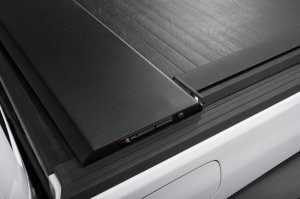 Jeep Gladiator Tonneau Cover - Rugged Ridge - Armis Retractable with Max Track - Black - `20-`22