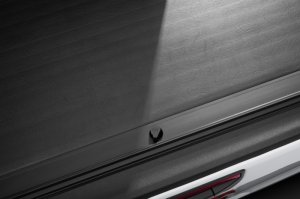 Jeep Gladiator Tonneau Cover - Rugged Ridge - Armis Retractable w/Max Track - Black - `20-`22