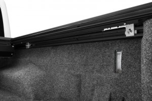 Jeep Gladiator Tonneau Cover - Rugged Ridge - Armis Retractable w/Max Track - Black - `20-`22