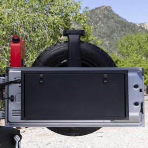 Jeep Wrangler JK - TFY Tailgate Lockbox