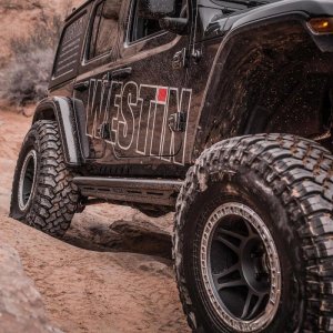 Jeep Wrangler JL Rock Rail Steps - Westin - Triple Tube - Textured Black - 2018