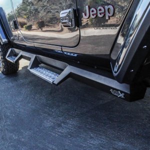Jeep Wrangler JL Nerf Step Bars - Westin - HDX Drop - Textured Black - 2018
