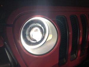 Jeep Gladiator Headlight Assembly - ORACLE Lighting - Oculus Bi-LED Projector - Amber/White - `20-`21