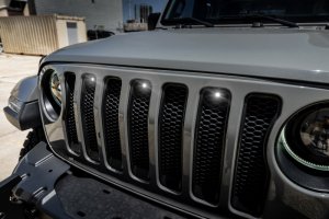 Jeep Gladiator Grille LED Kit - Front - ORACLE Lighting - Pre-Runner Style - White