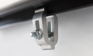 Jeep Gladiator - ACC LOMAX Tri-Fold Cover