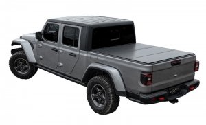 Jeep Gladiator - ACC LOMAX Tri-Fold Cover